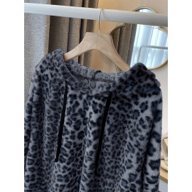 Plus Size Leopard Print Hoodie - Ultra-Soft Fleece Long Sleeve Drawstring Sweatshirt with Spacious Pockets for Women - Vibrant Print Design, Adjustable Fit, and Cozy Comfort